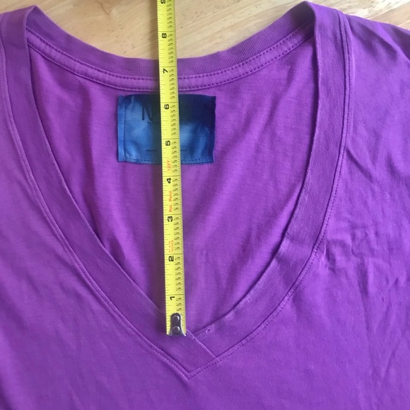 Nation LTD Classic Distressed Vneck Tee - Picture 5 of 6